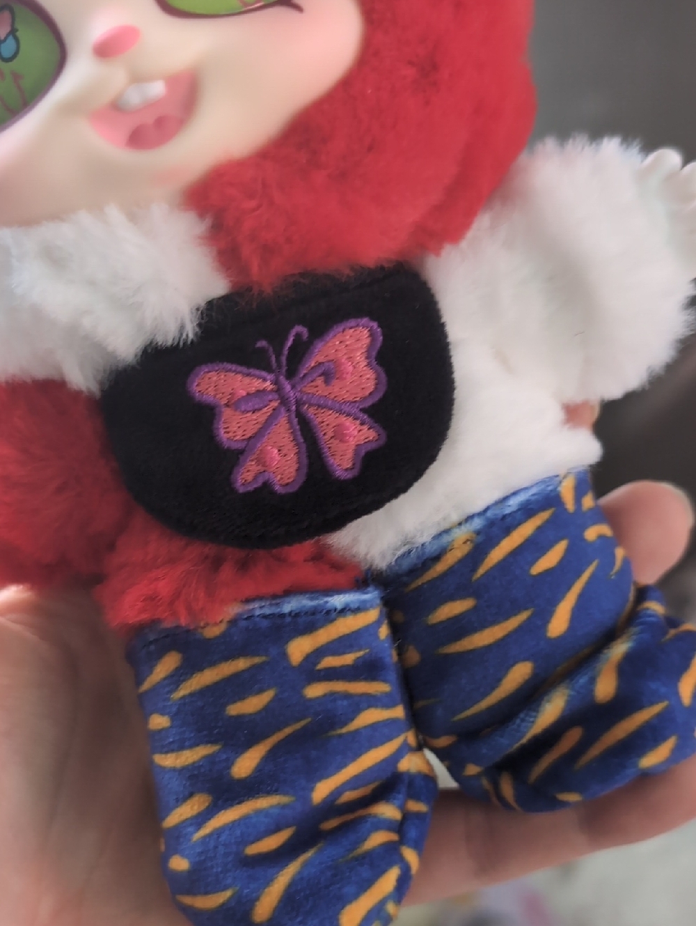 🩷New 'Yeaohua'' Rabbit Designer Plush Pendant - Picture 6 of 6